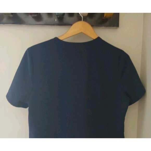 Figs Casma Three Pocket Scrub Top - Picture 6 of 8